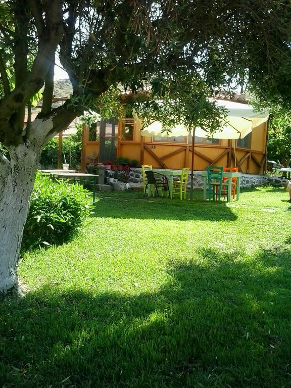 Gregory'S Village Плати Екстериор снимка