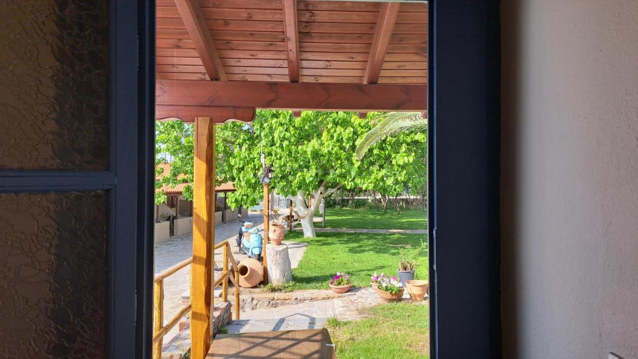 Gregory'S Village Плати Екстериор снимка