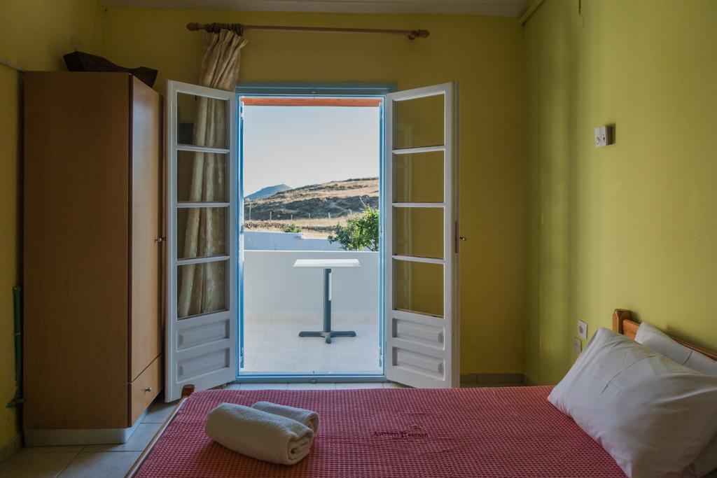 Gregory'S Village Плати Екстериор снимка
